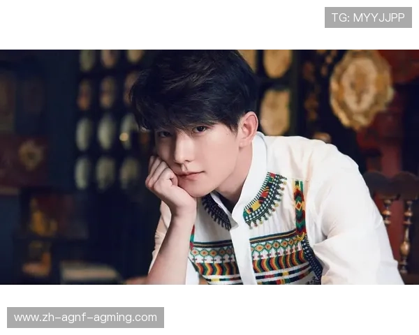 陈芋汐theBallroom舞格封面大片释出揭秘体育明星的时尚蜕变之路 陈芋汐theBallroom舞格封面大片释出揭秘体育明星的时尚蜕变之路